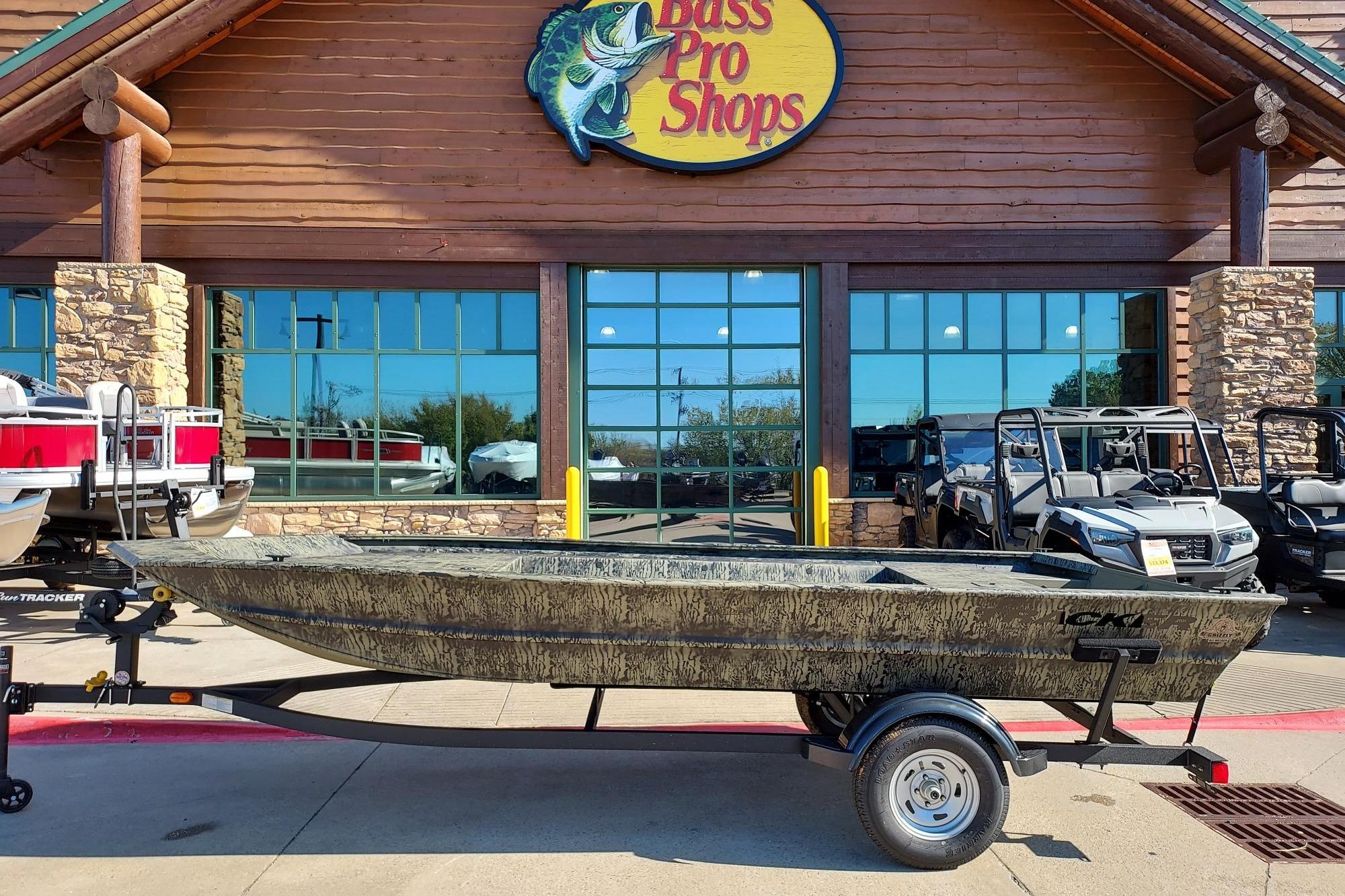 2026 Tracker Grizzly 1754 Utility