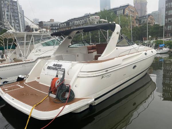 1999 Cruisers Yachts 3870