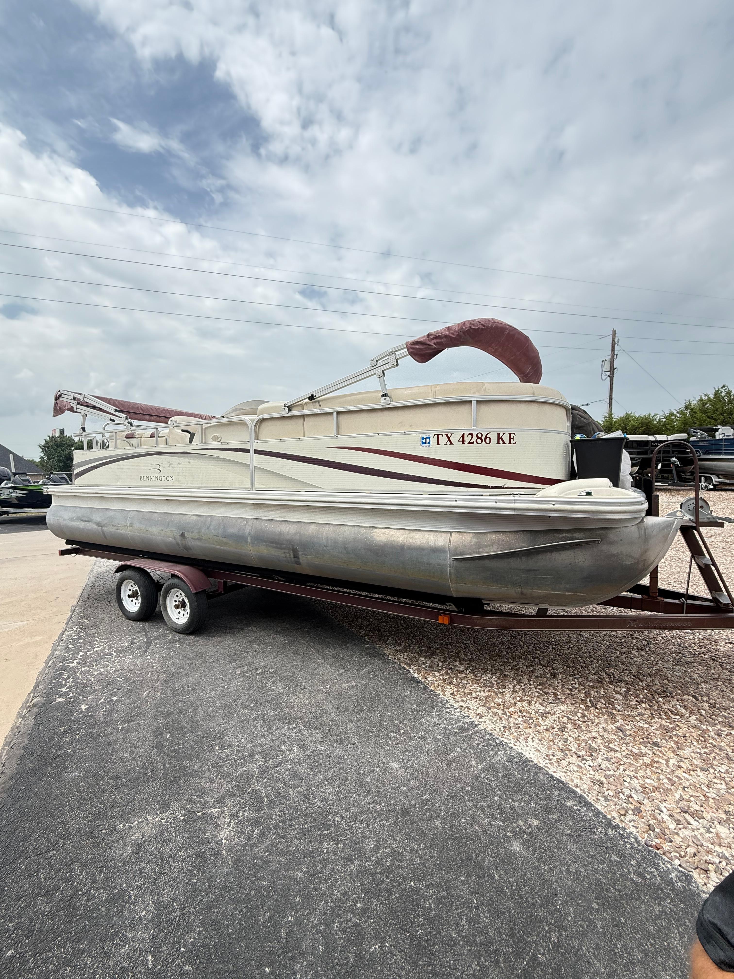 2005 Bennington 2275RL