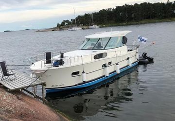 2012 Delphia Escape 1050