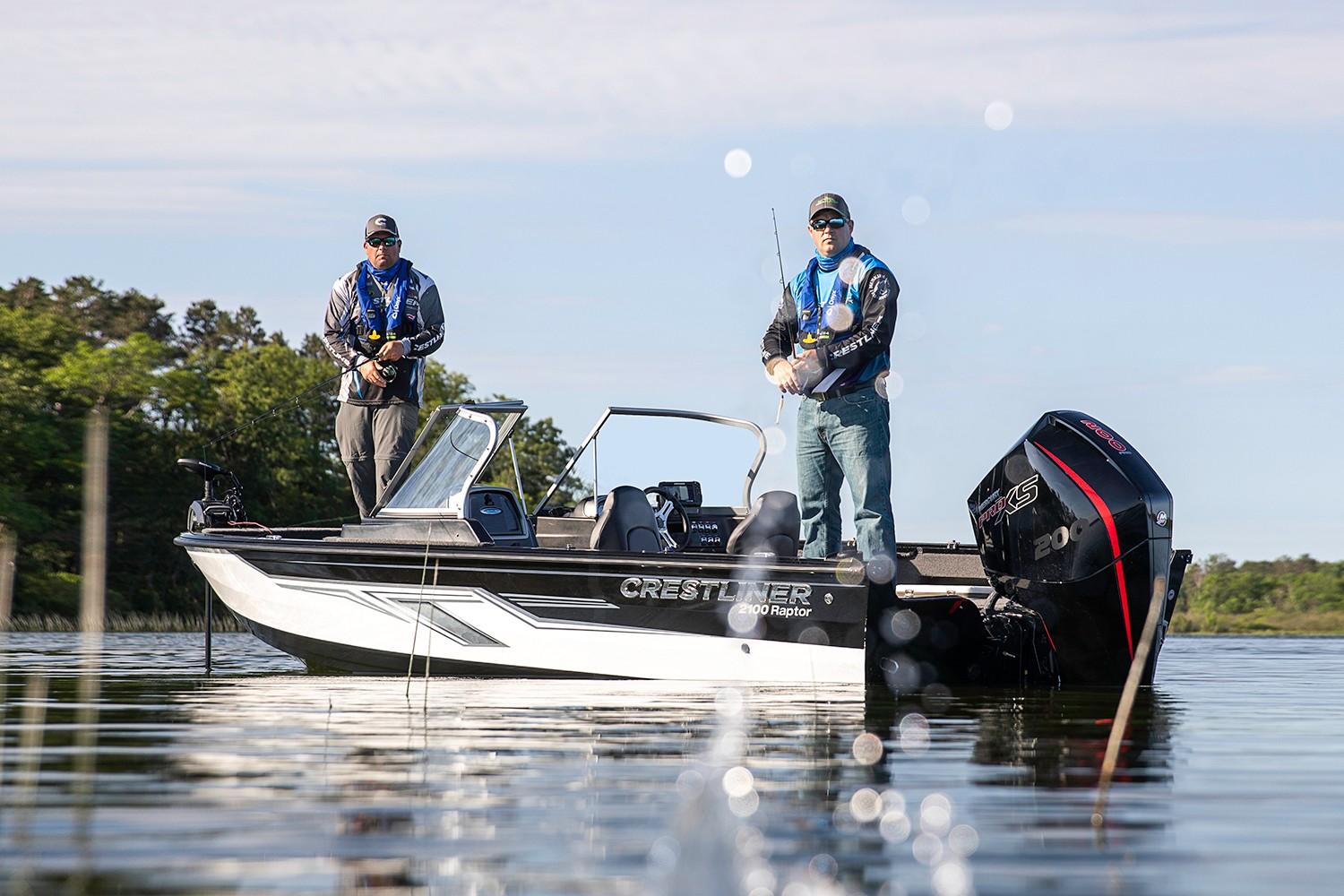 Crestliner Boat image