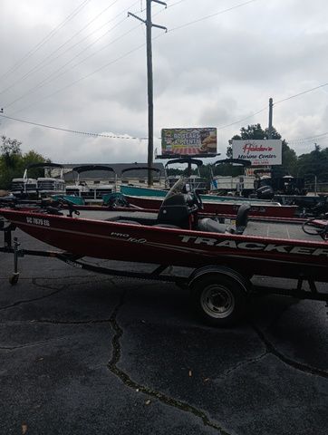 2019 Tracker Pro 160