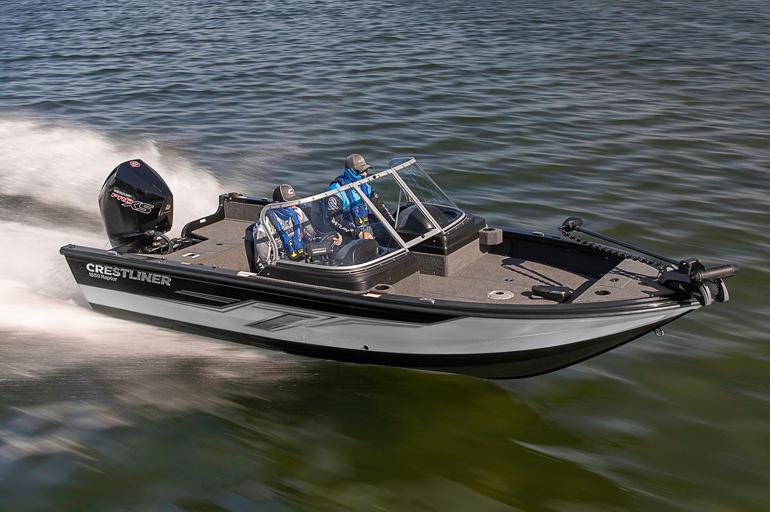 Crestliner Boat image