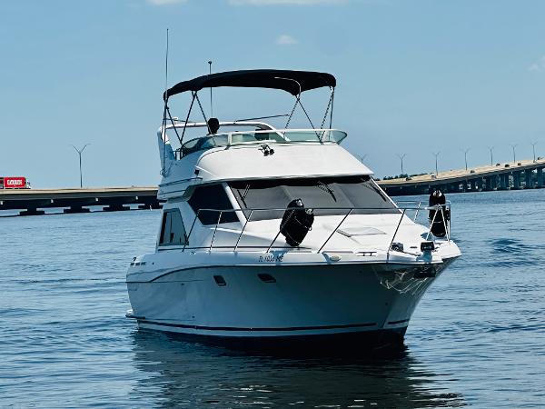 2000 Bayliner 3258 Ciera Command Bridge DX