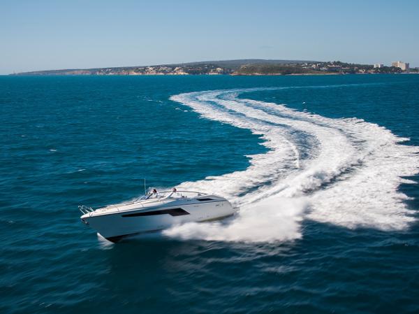2019 Windy 39 Camira