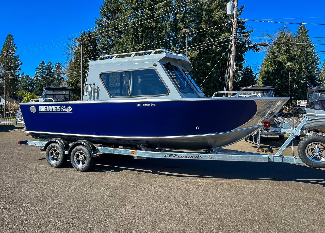 Hewescraft boats top