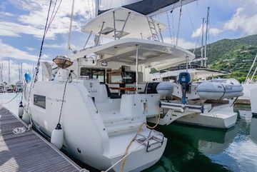2020 Lagoon 46