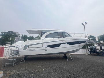 2026 Beneteau Antares 11 OB