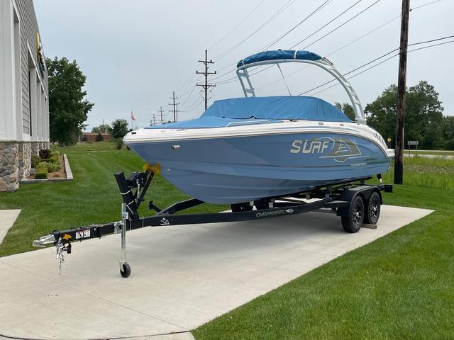 Chaparral 23 Surf