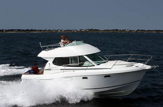 Jeanneau Merry Fisher 925 Manufacturer Provided Image