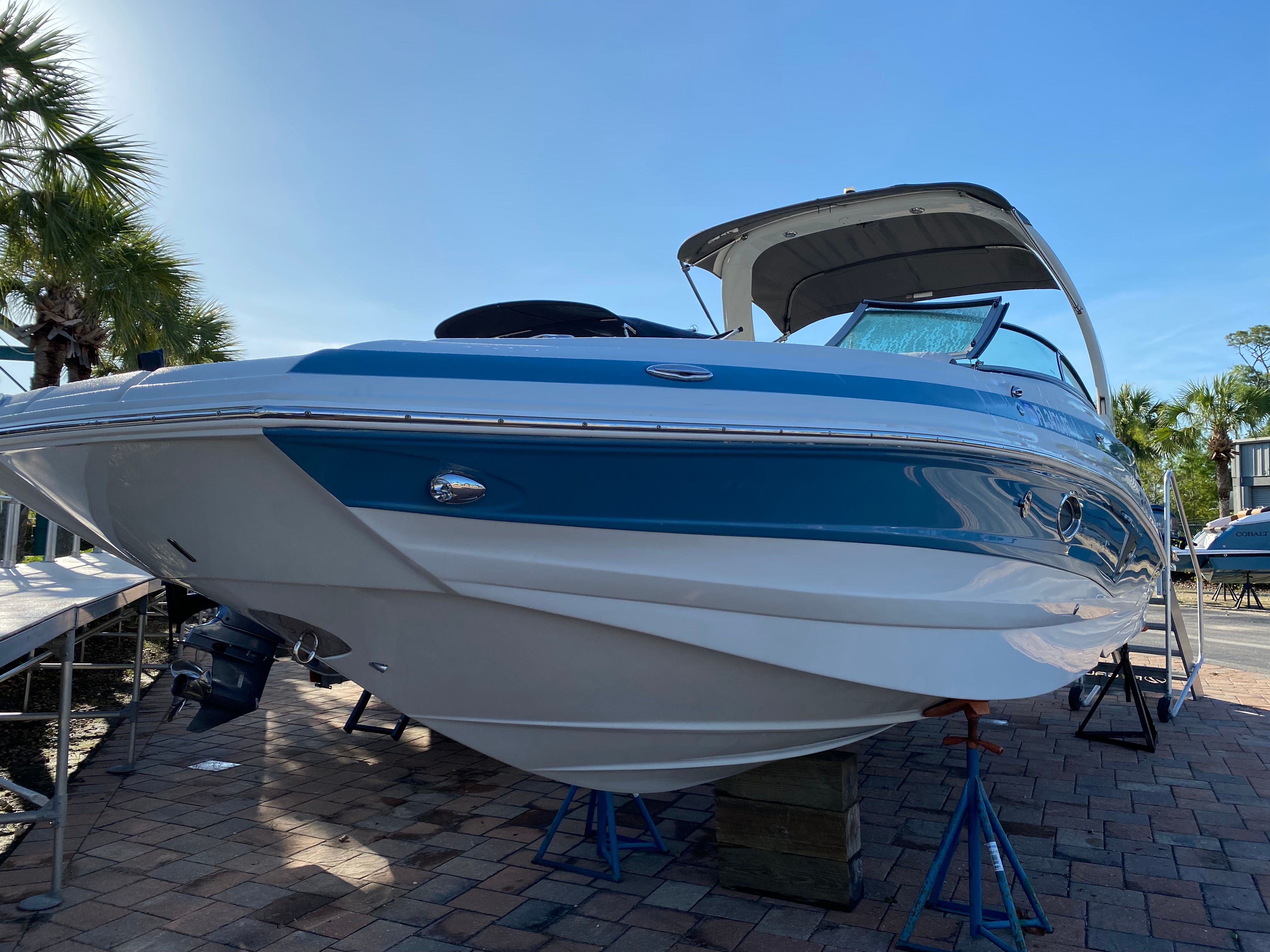 2022 Crownline 280 XS