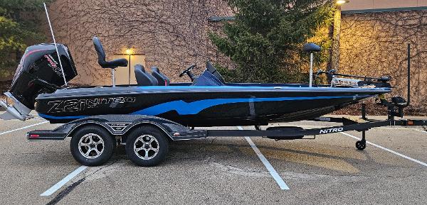 2025 Nitro Z21 XL