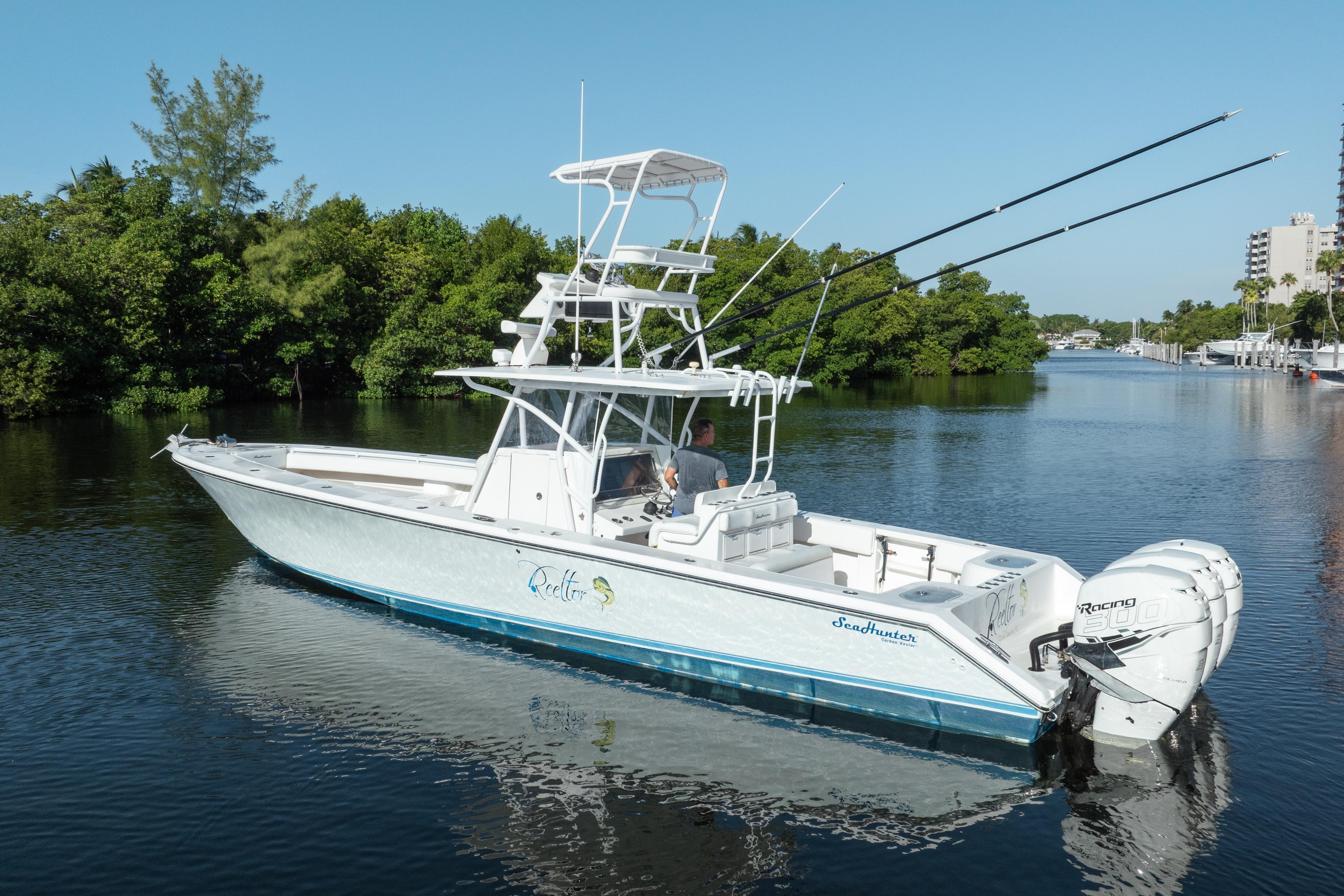2009 SeaHunter 40