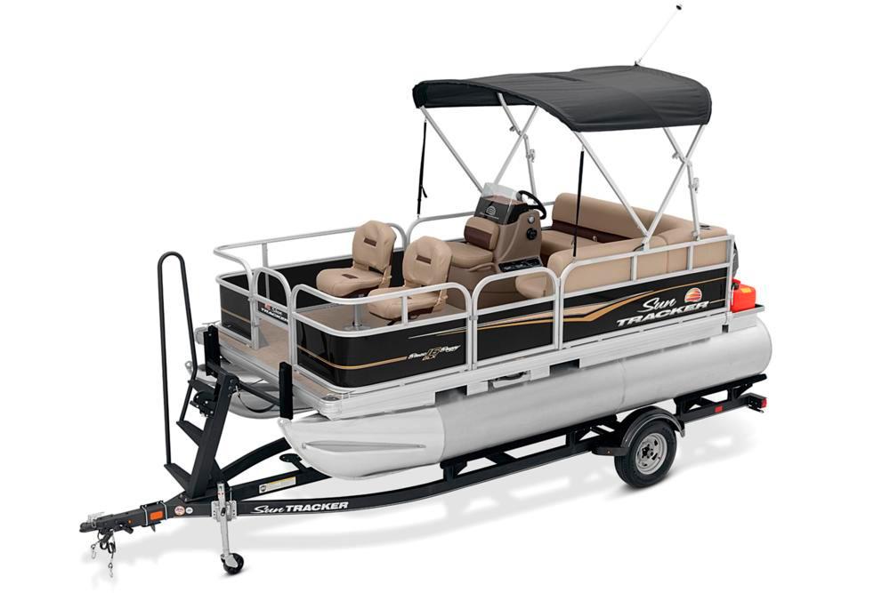 Sun Tracker Boat image