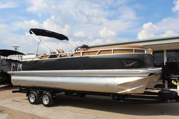 2026 Avalon Venture 85 Quad Lounger 23 FT