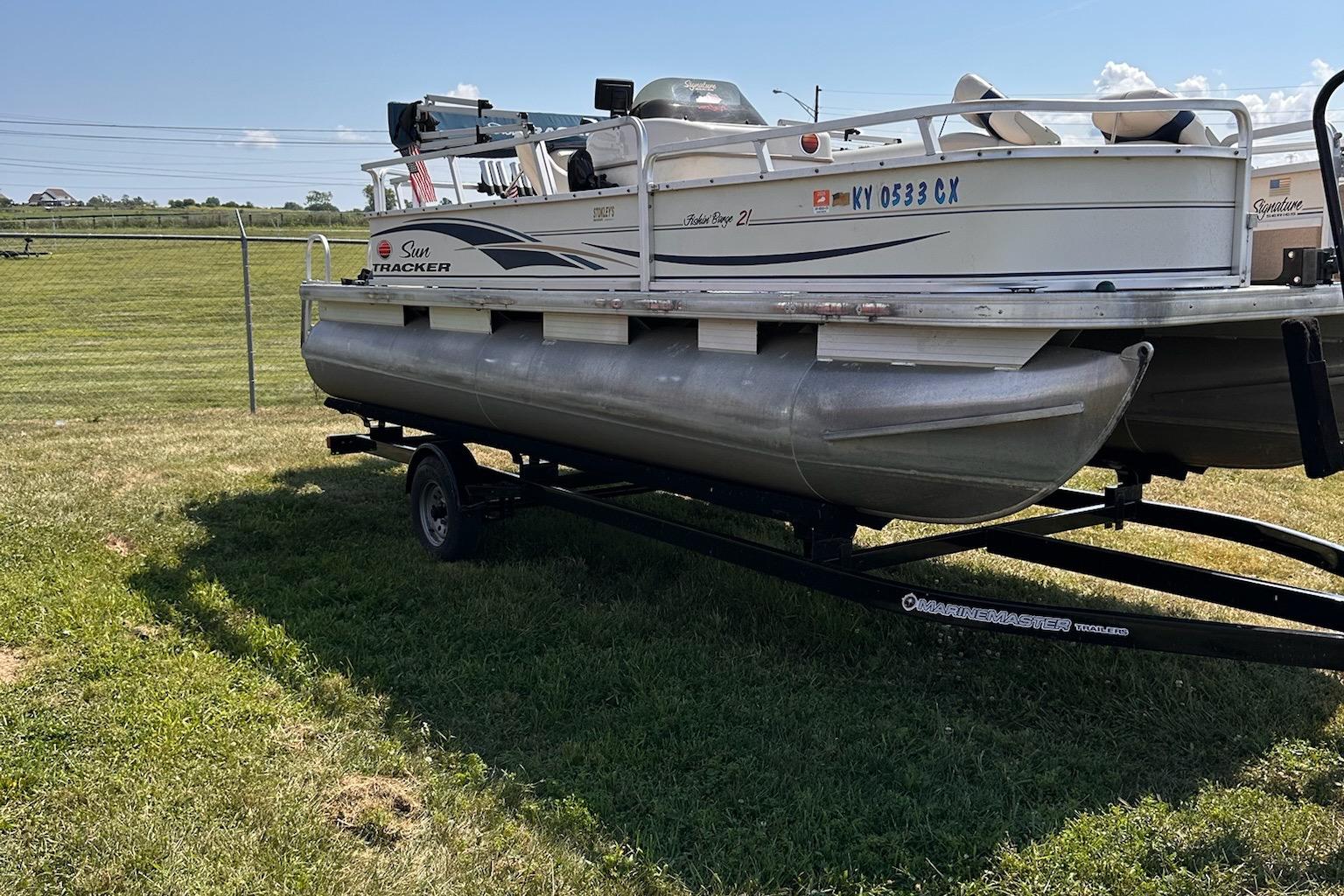 2008 Sun Tracker FISHIN' BARGE 21 Signature Series