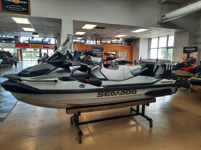 2025 Sea-Doo FishPro™ Apex 300