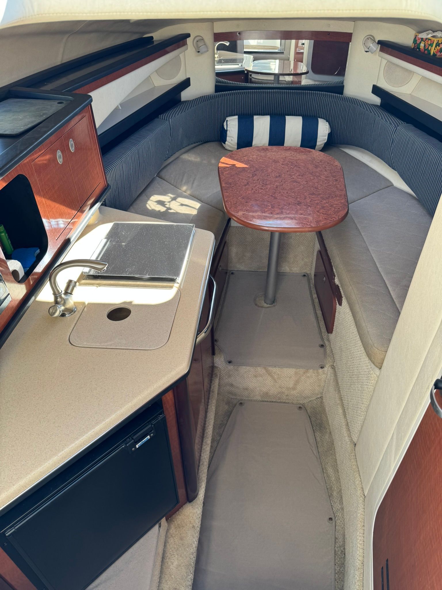2005 Sea Ray 260 Sundancer