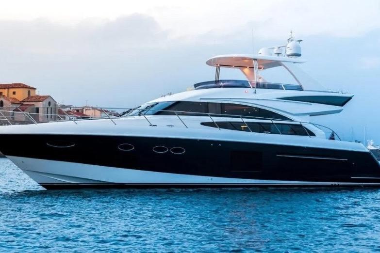 2015 Princess 60