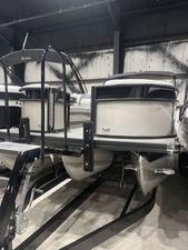BARLETTA BOATS A24UC
