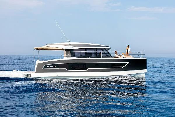 2025 Fountaine Pajot MY 4.S