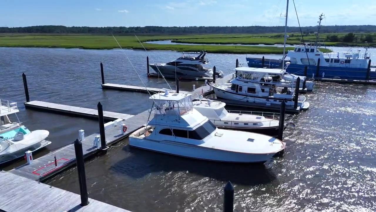 1990 Buddy Davis 47 SportFisherman
