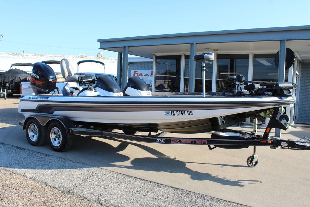 2011 Skeeter ZX225