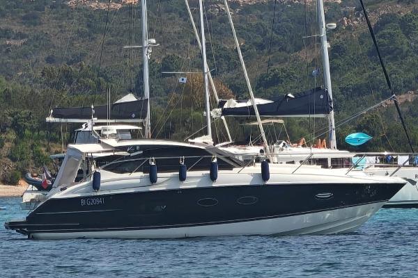 2013 Princess V39