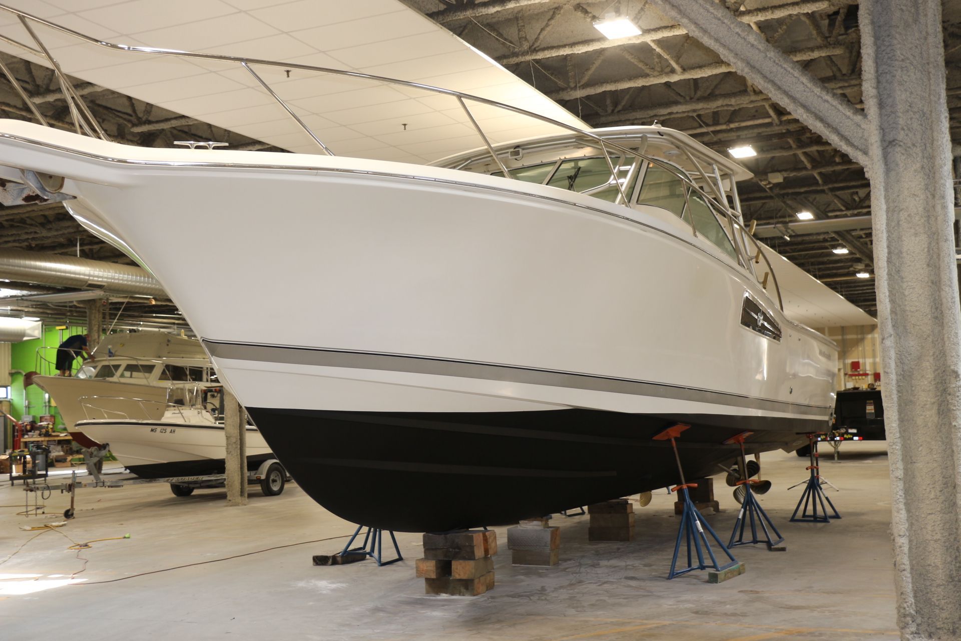 2006 Wellcraft Coastal 360