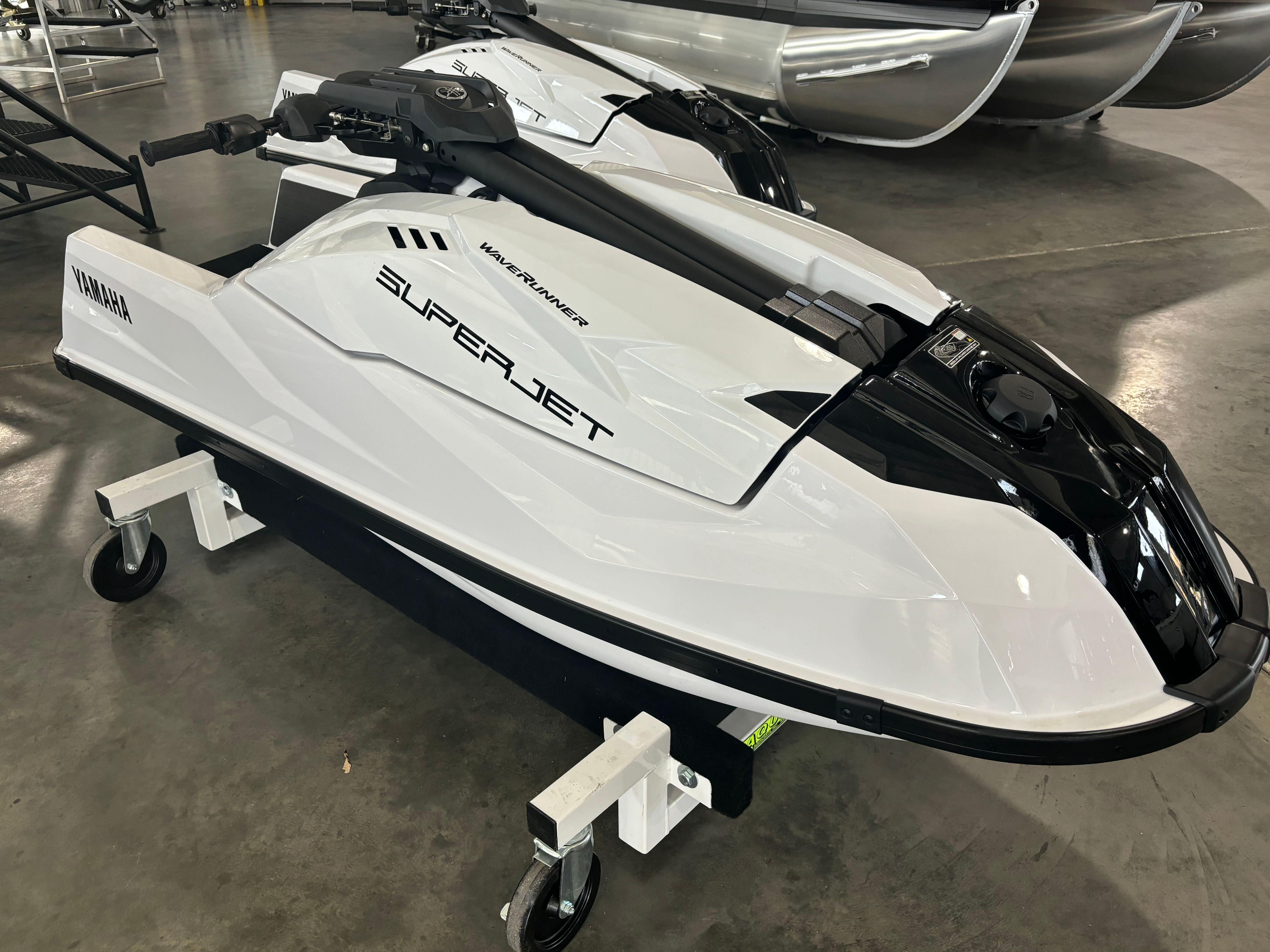 2025 Yamaha Boats SUPERJET