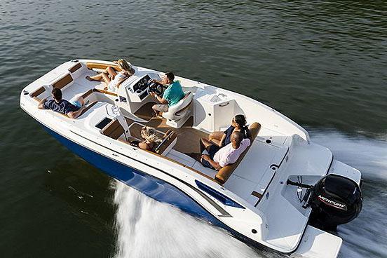 Bayliner Boat image