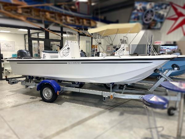 2022 B2 Marine Seaweed 535 Console