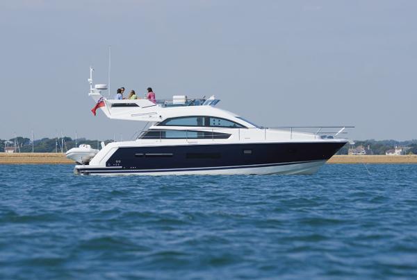 Fairline Squadron 42 Manufacturer Provided Image: Manufacturer provided image