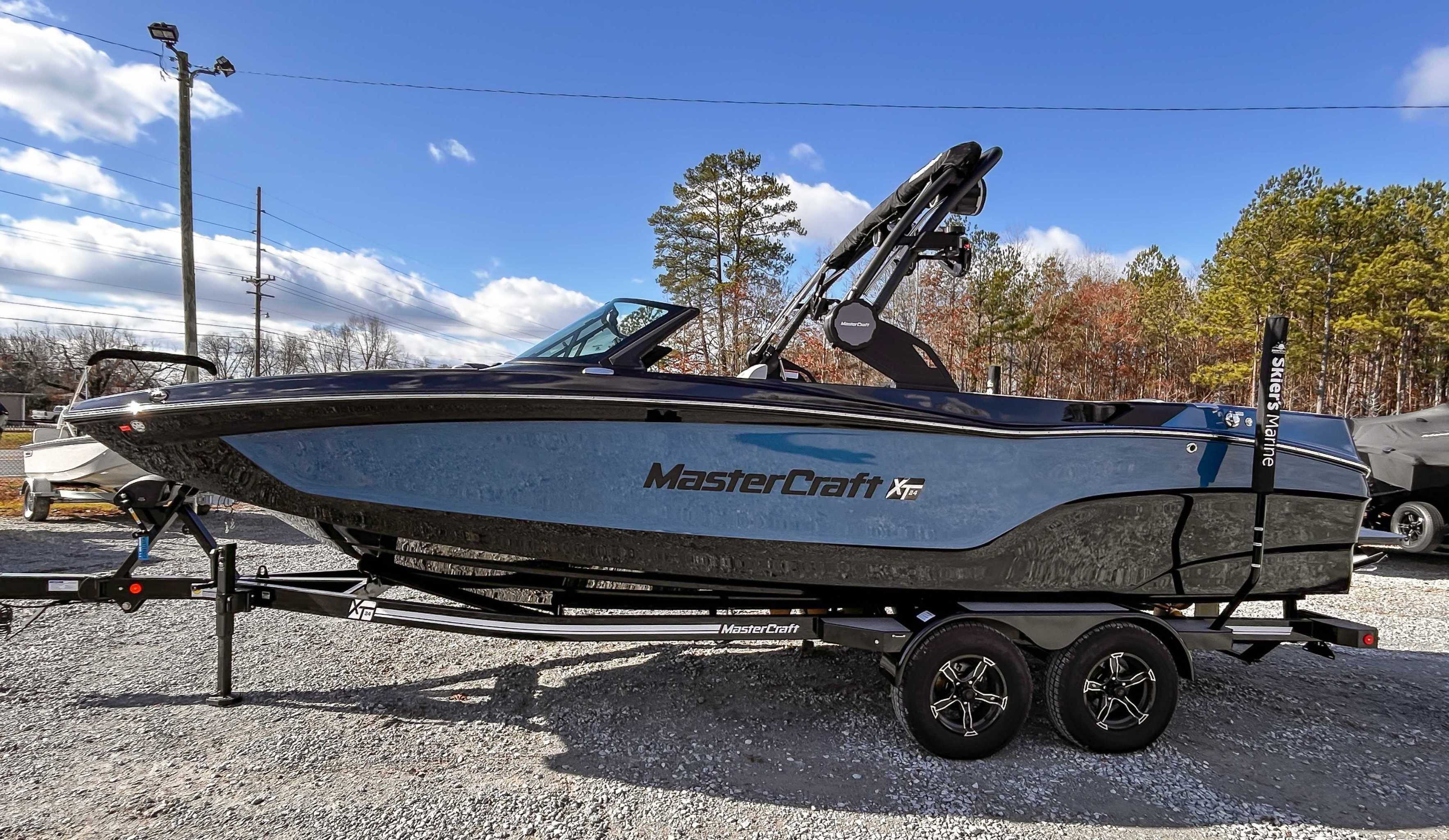 2025 MasterCraft XT24