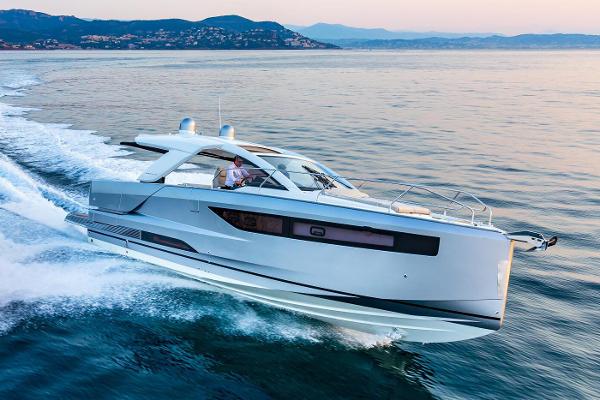 Jeanneau DB/43 IB Manufacturer Provided Image