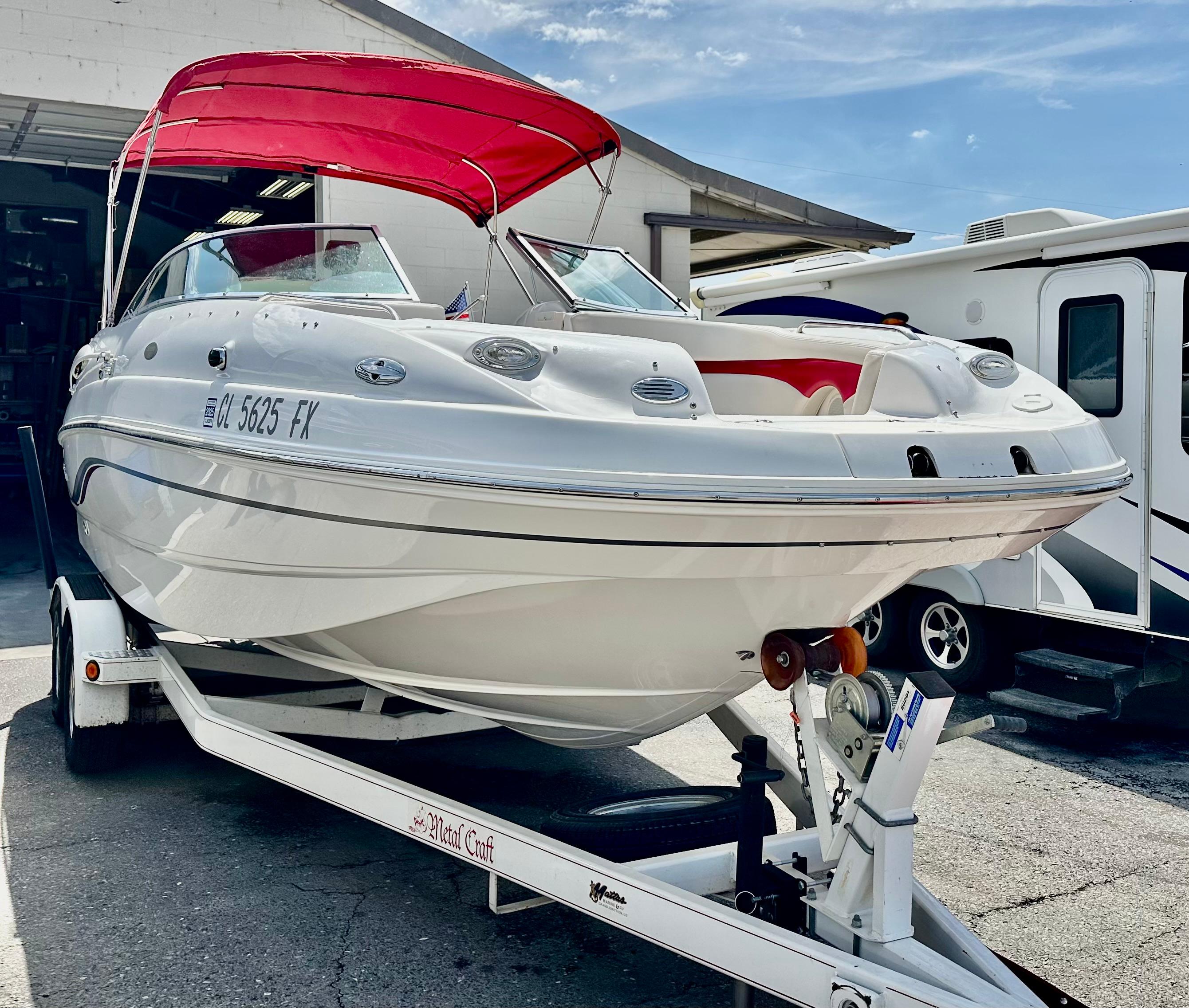 2003 Chaparral 223 Sunesta