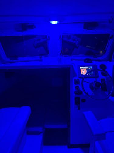 2005 Parker 2520 XL Sport Cabin