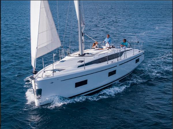 2024 Bavaria C42
