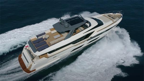 2018 Ferretti Yachts 920