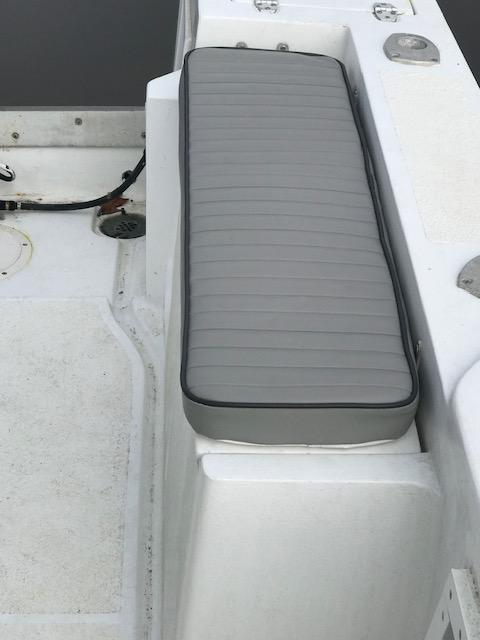 1985 Mako 21 Center Console
