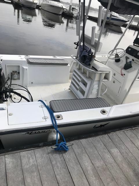 1985 Mako 21 Center Console