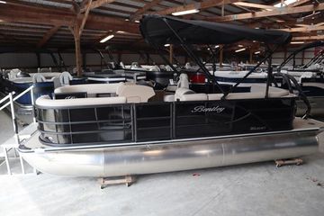 2025 Bentley Pontoons Legacy 200 Cruise XL