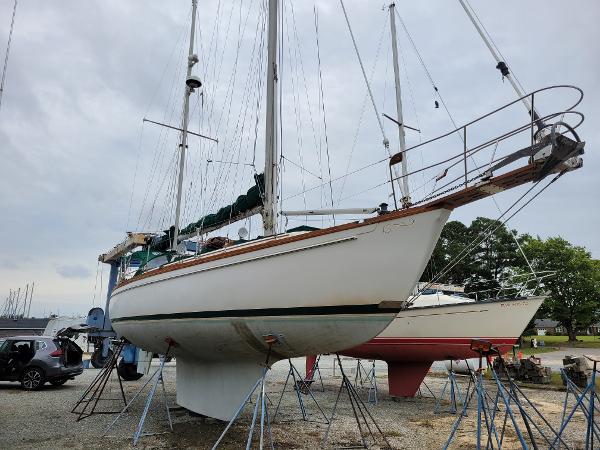 1988 Shannon 43