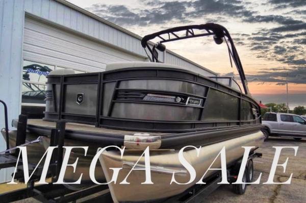 2023 Godfrey AquaPatio 255 ULW