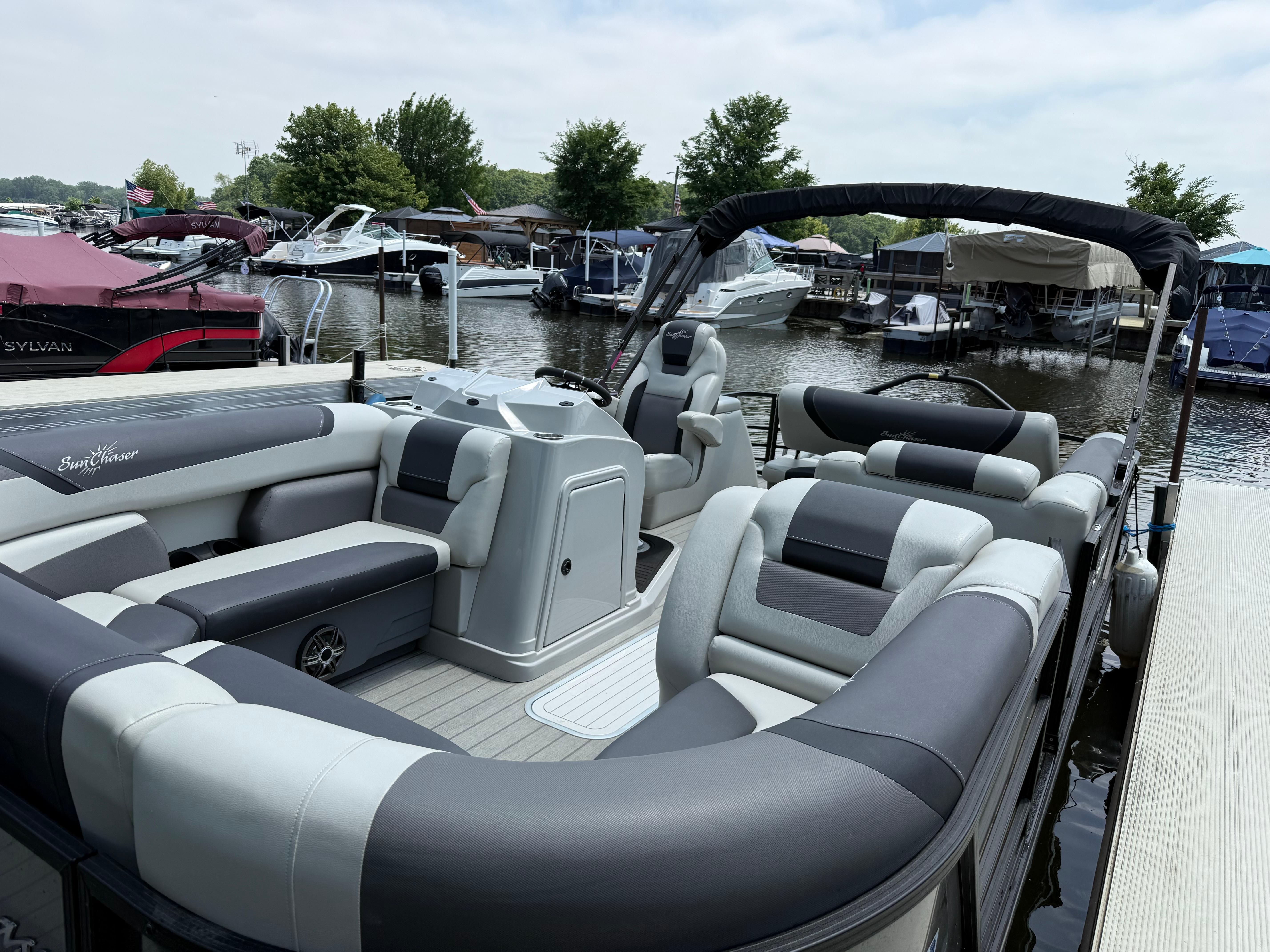2022 SunChaser Geneva Sport