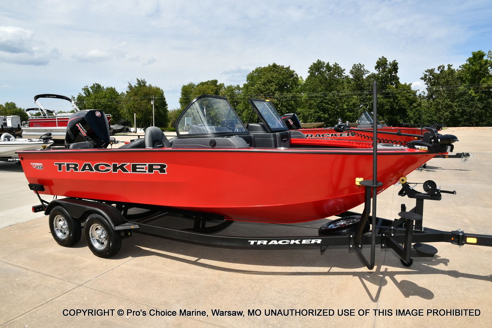 2026 Tracker Targa V-19 Combo w/225HP Pro-XS