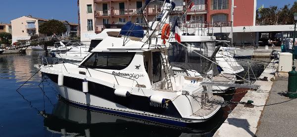 2008 Rodman 940