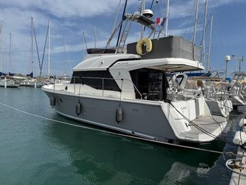 2020 Beneteau Swift Trawler 35