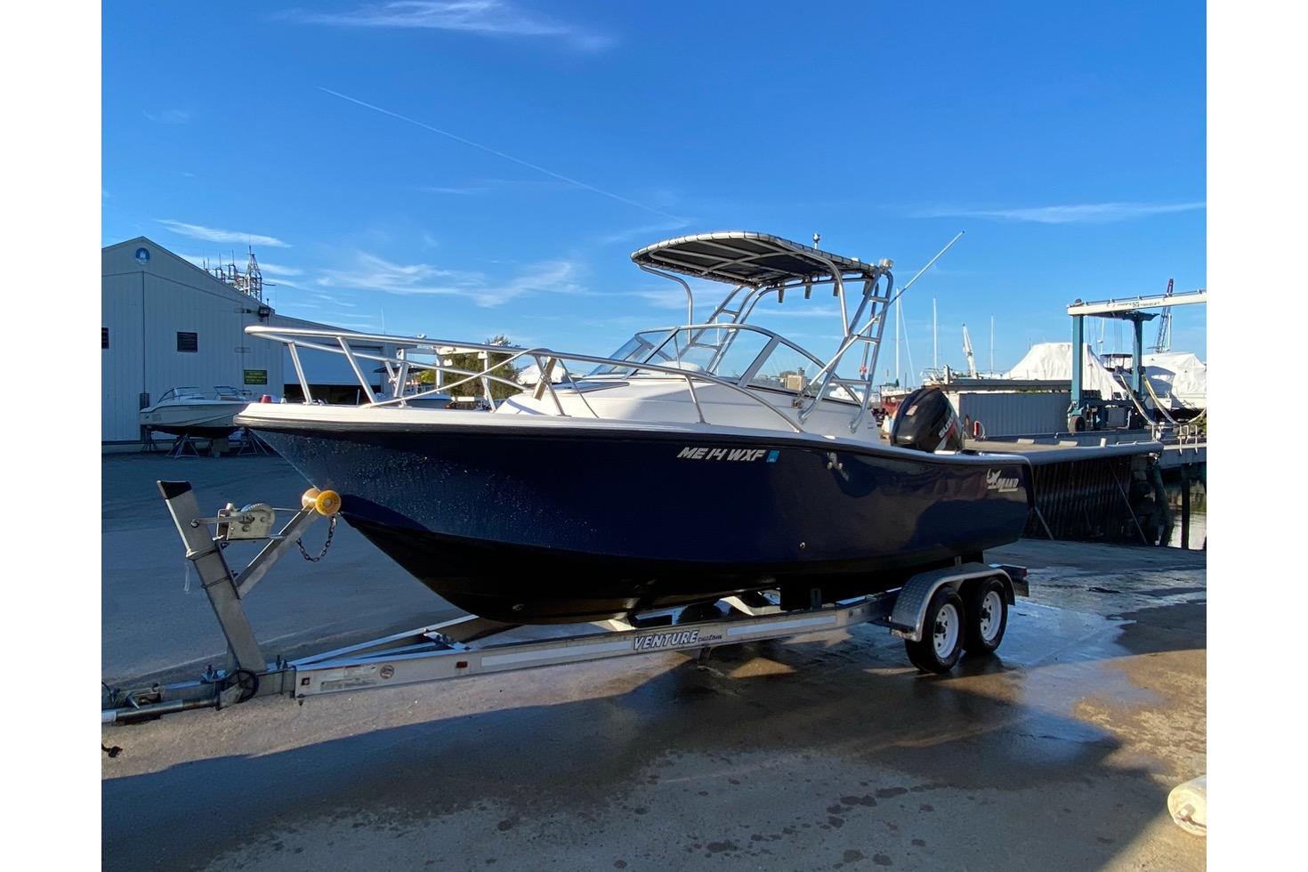 2007 Mako 215 Walk Around