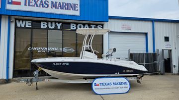 2017 Yamaha Boats 190 FSH Sport